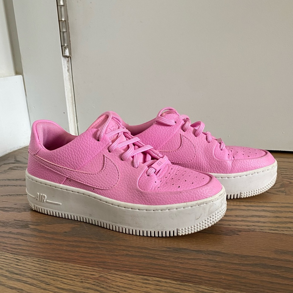 Nike Air Force 1 Barbie Pink